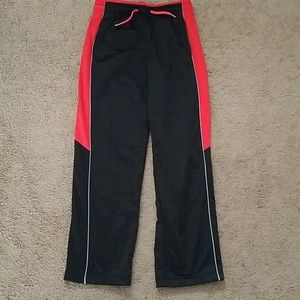 Athletic pants